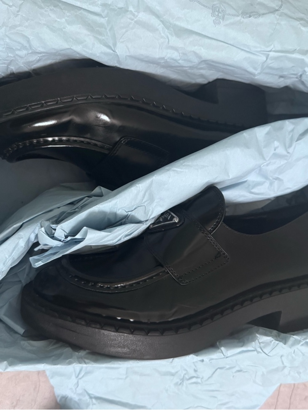 Prada women’s black brushed loafers size IT 36/US 6 with box - Picture 4 of 17